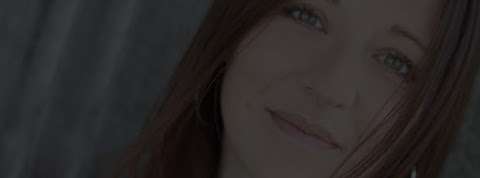 Mélanie Morneau Graphiste Mélanie Morneau Graphiste